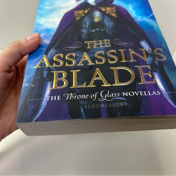 The Assassin's Blade Book by Sarah J. Maas Throne of Glass - Picture 13 of 13